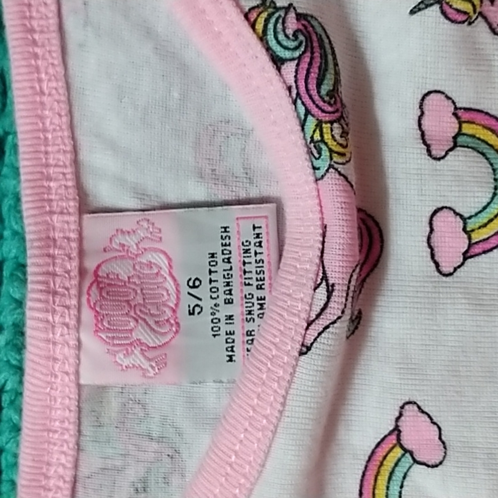 2 2 piece set pj's.